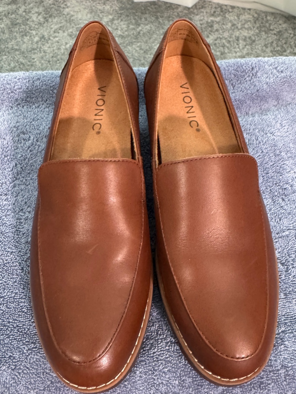 Vionic Brown Leather “Kensley” Loafers with Lug Sole NEW